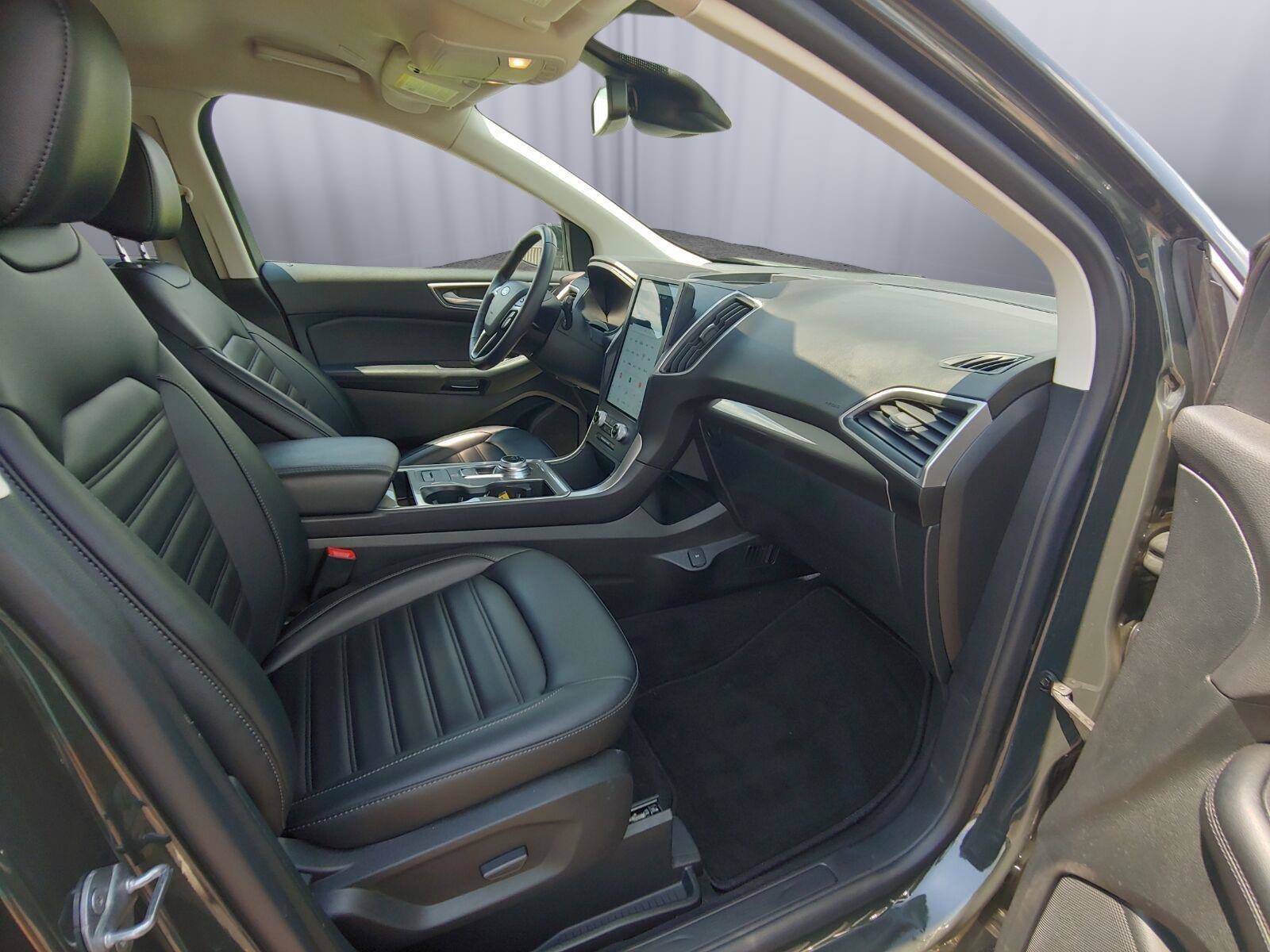 Used 2023 Ford Edge SEL w/ Convenience Package AWD/4WD image 26