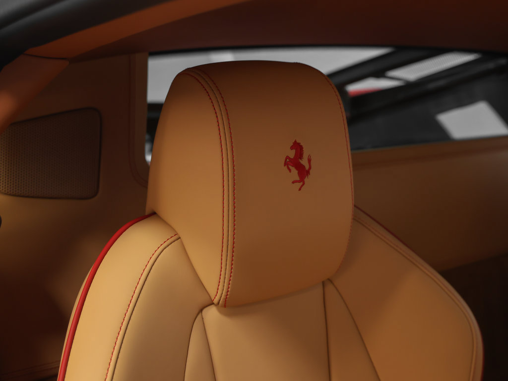 Certified 2013 Ferrari 458 Italia Coupe RWD image 21