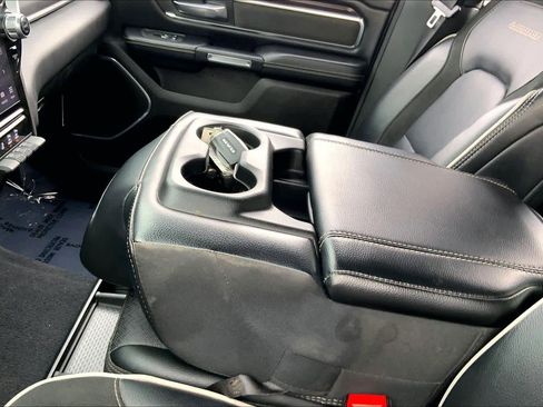 Used 2025 RAM 1500 Laramie image 17