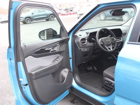 New 2026 Chevrolet TrailBlazer LT w/ Convenience Package image 8