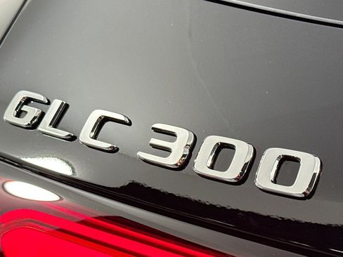 New 2026 Mercedes-Benz GLC 300 image 8