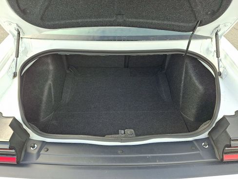 Certified 2023 Dodge Challenger R/T w/ Plus Package image 28