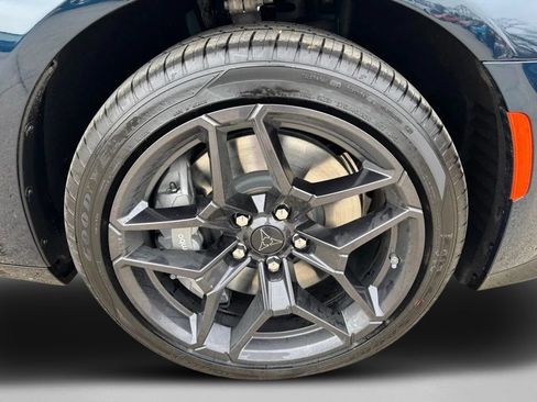 New 2026 Dodge Charger R/T w/ Performance Handling Group AWD/4WD image 9