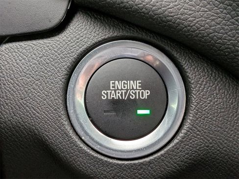 Used 2024 Chevrolet Equinox LT image 29