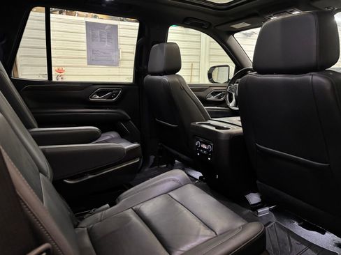 Used 2021 Chevrolet Tahoe Z71 w/ Luxury Package image 35