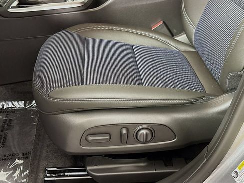 New 2026 Buick Envista Sport Touring w/ Convenience I Package FWD image 17