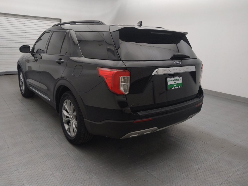 Used 2023 Ford Explorer XLT w/ Equipment Group 202A RWD image 5
