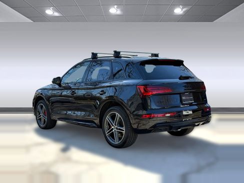 Certified 2025 Audi Q5 e Premium Plus w/ Premium Plus Package image 3