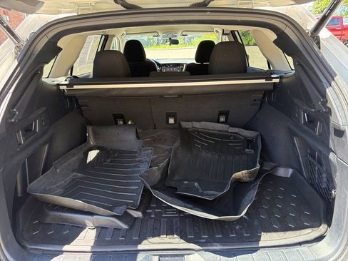 Used 2025 Subaru Outback Premium AWD/4WD image 29