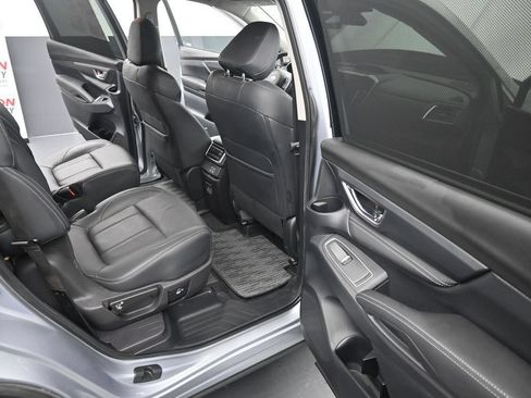Used 2023 Subaru Ascent Limited AWD/4WD image 24