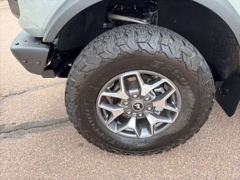 Used 2024 Ford Bronco Badlands AWD/4WD image 14