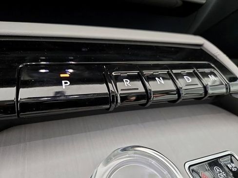 New 2025 Lincoln Navigator L Reserve AWD/4WD image 13