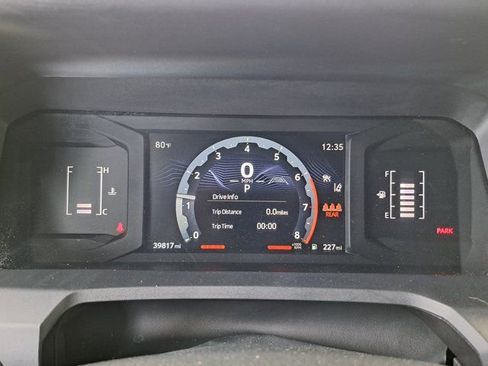 Used 2024 Toyota Tacoma SR5 RWD image 10