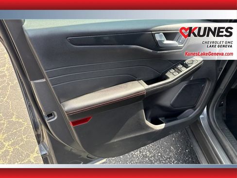 Used 2024 Ford Escape ST-Line AWD/4WD image 15