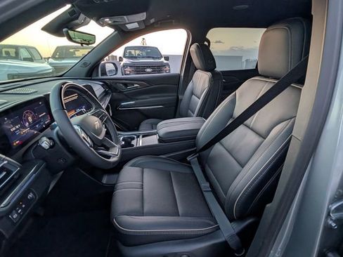 New 2026 Chevrolet Traverse High Country FWD image 6