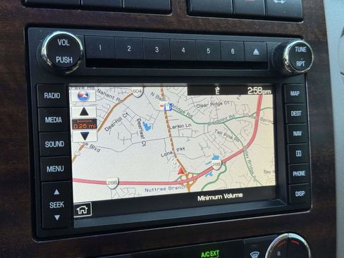 Used 2013 Ford Expedition XLT AWD/4WD image 4