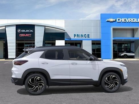 New 2026 Chevrolet TrailBlazer RS w/ Convenience Package FWD image 39