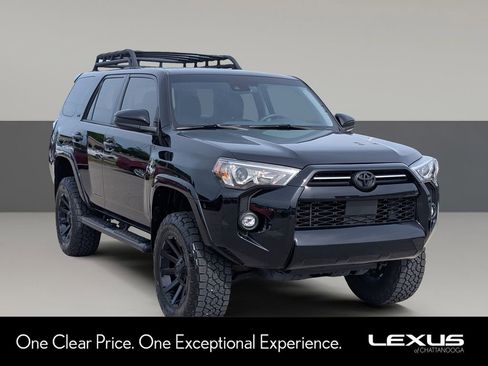 Used 2024 Toyota 4Runner SR5 AWD/4WD image 1
