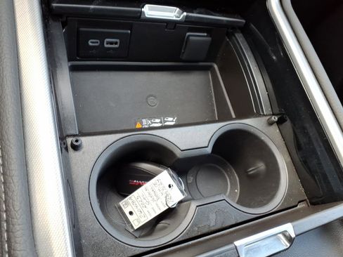 Certified 2023 GMC Yukon XL Denali image 27