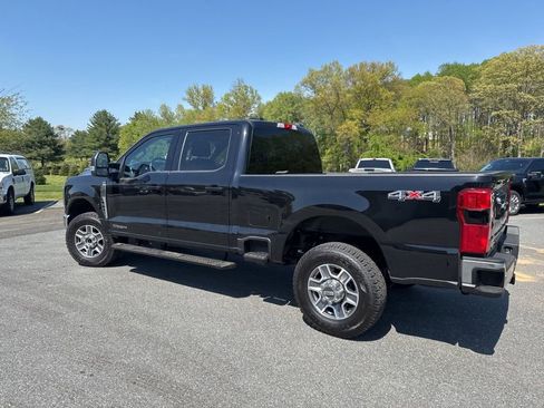 Used 2025 Ford F350 Lariat w/ Camper Package image 4