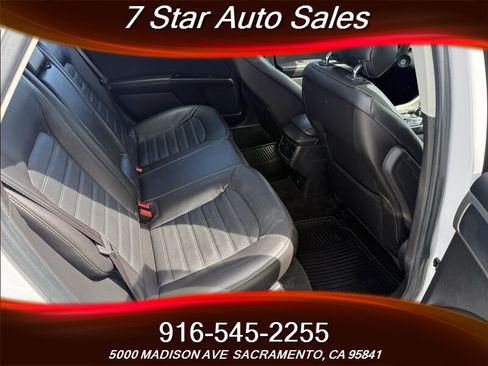 Used 2013 Ford Fusion SE FWD image 18