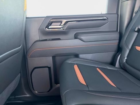 New 2026 GMC Sierra 2500 AT4 w/ AT4 Premium Plus Package AWD/4WD image 14