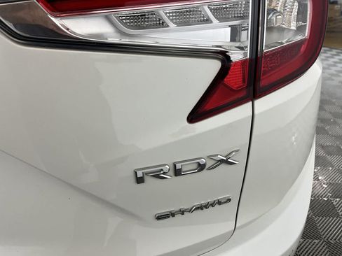 Used 2019 Acura RDX AWD w/ Technology Package image 12