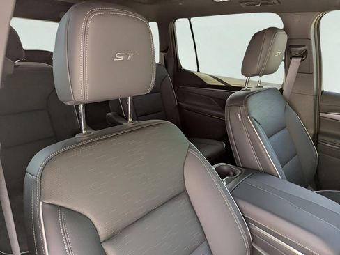 New 2025 Buick Enclave Sport Touring w/ Super Cruise Package image 19