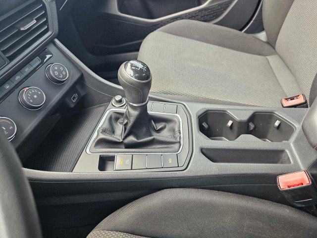 Used 2019 Volkswagen Jetta S FWD image 31
