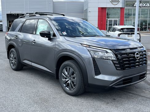 New 2026 Nissan Pathfinder SV AWD/4WD image 1