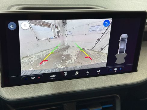 New 2025 Ford Maverick XLT w/ 4K Tow Package image 39