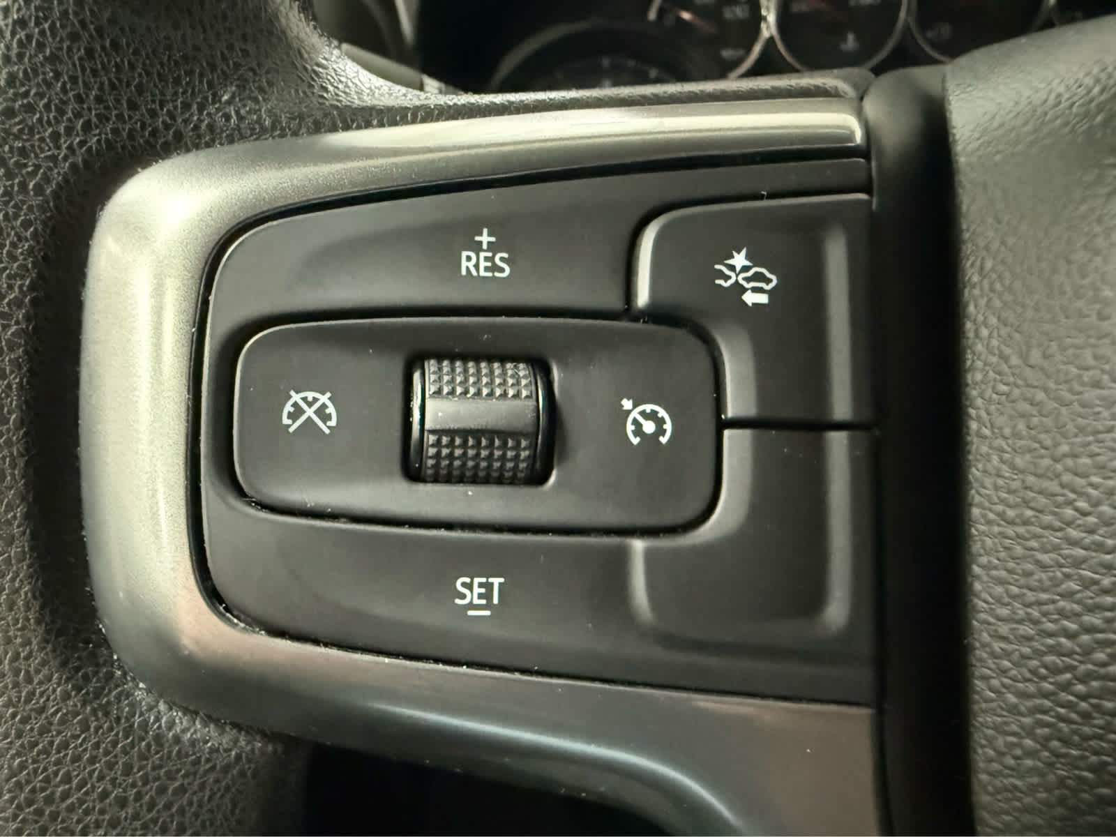Used 2021 Chevrolet Silverado 1500 Custom w/ Safety Confidence Package AWD/4WD image 17