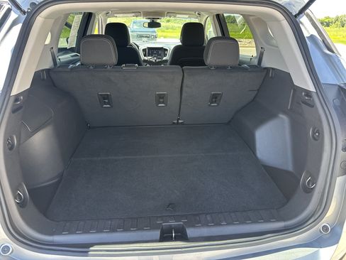 Used 2024 GMC Terrain SLE AWD/4WD image 27
