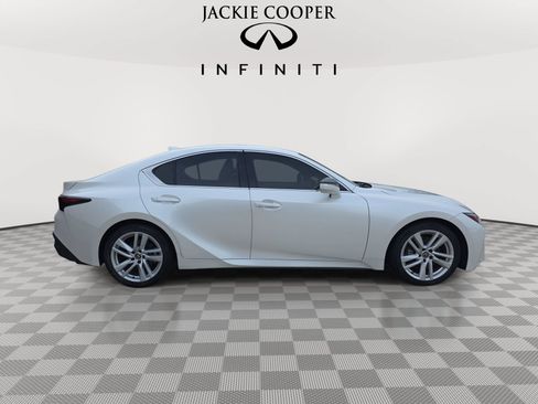 Used 2024 Lexus IS 300 w/ Comfort Package RWD image 4