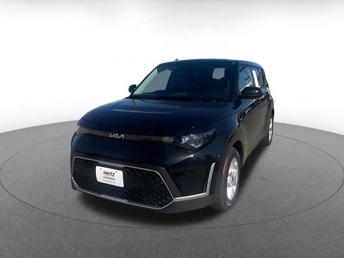 Used 2025 Kia Soul LX w/ LX Technology Package image 7