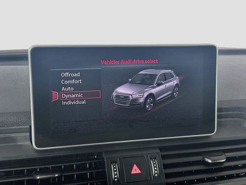 Used 2019 Audi Q5 2.0T Premium Plus w/ Premium Plus Package AWD/4WD image 19