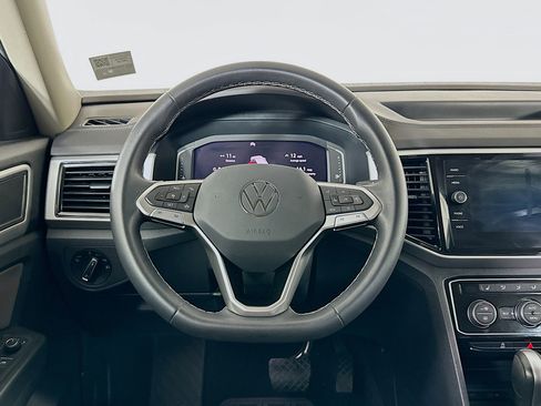 Used 2023 Volkswagen Atlas SE FWD image 18