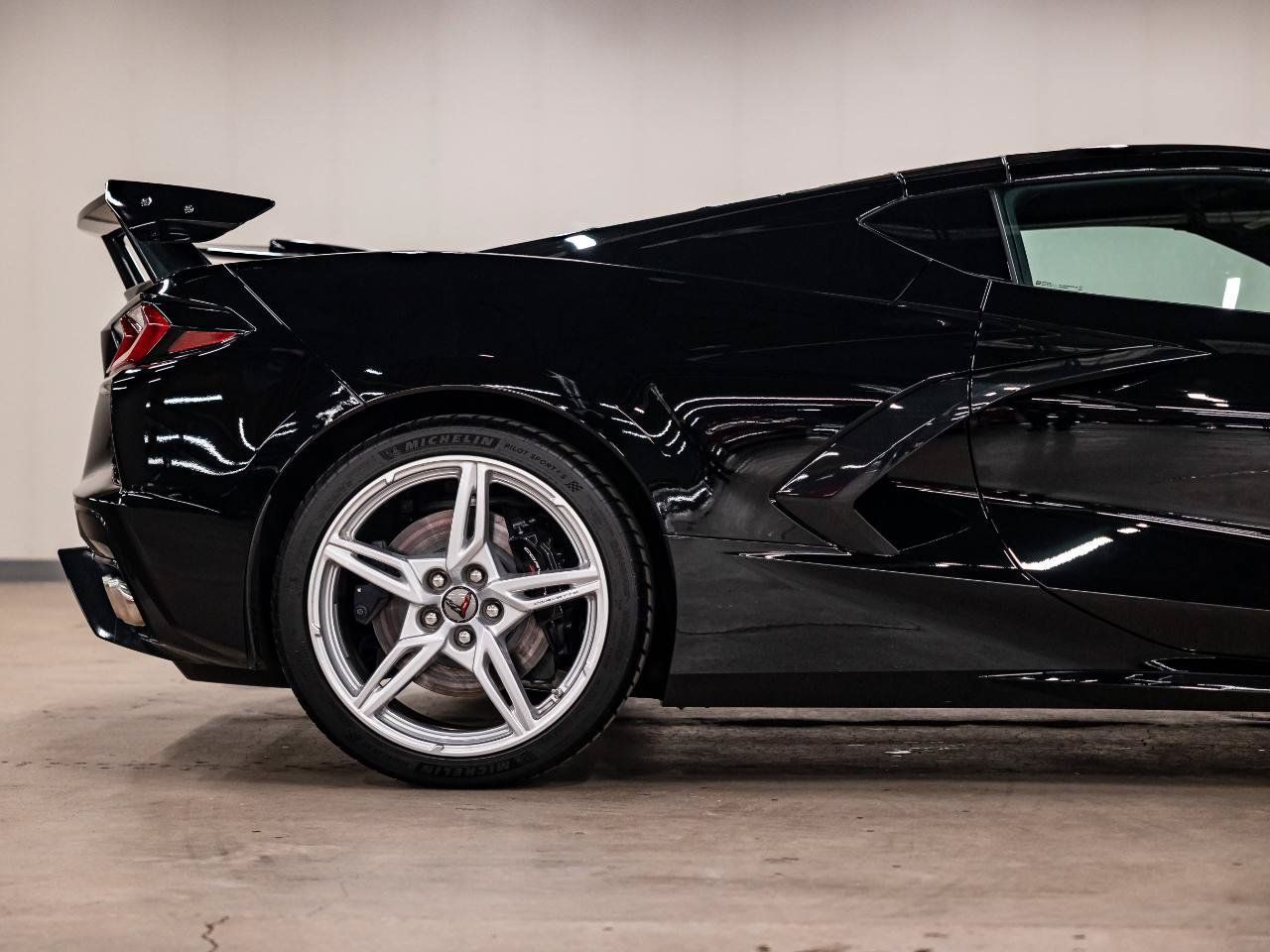 Used 2023 Chevrolet Corvette Stingray Coupe w/ Z51 Performance Package RWD image 40