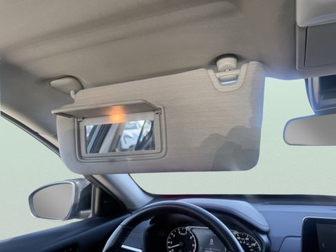 Used 2022 Nissan Altima 2.5 SR image 57