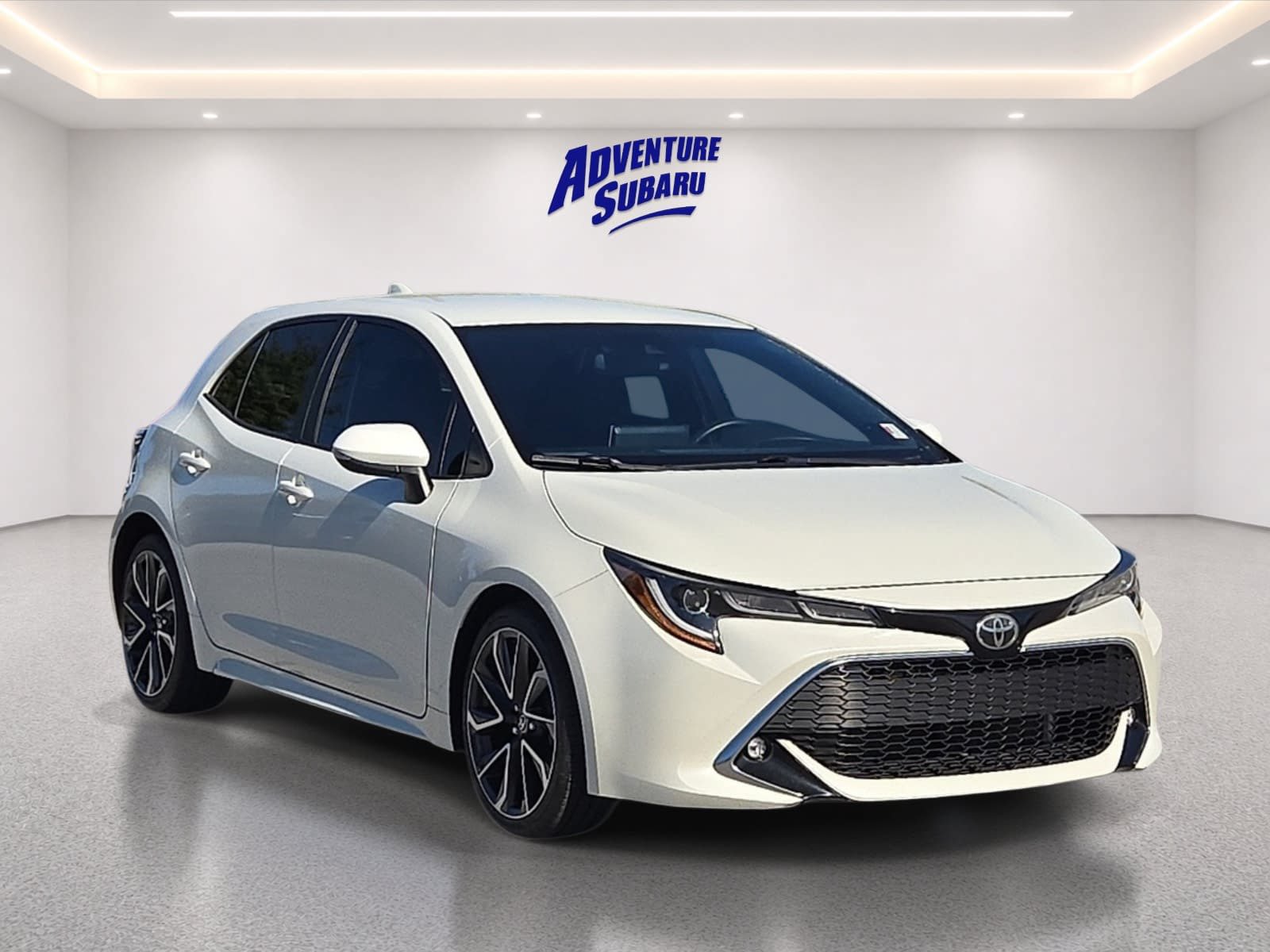 Used 2019 Toyota Corolla XSE FWD image 1
