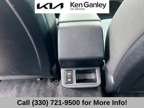 Certified 2025 Kia K4 FWD image 40