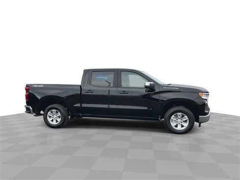 Used 2025 Chevrolet Silverado 1500 LT image 9