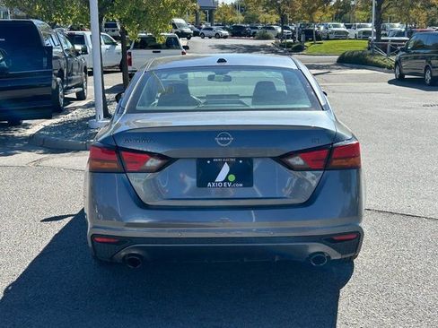 Used 2023 Nissan Altima 2.5 SL image 4
