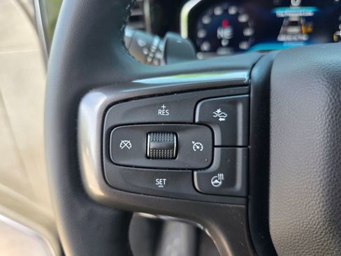 Used 2025 Chevrolet Silverado 1500 High Country w/ Technology Package image 25