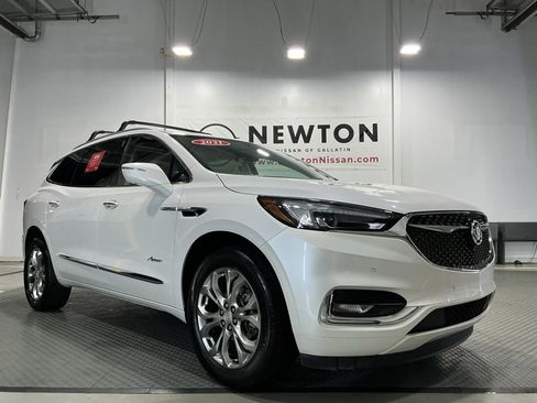 Used 2021 Buick Enclave Avenir w/ Avenir Technology Package image 46