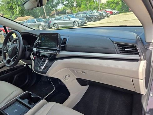 Used 2025 Honda Odyssey EX-L image 30