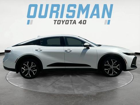 Used 2023 Toyota Crown AWD/4WD image 9