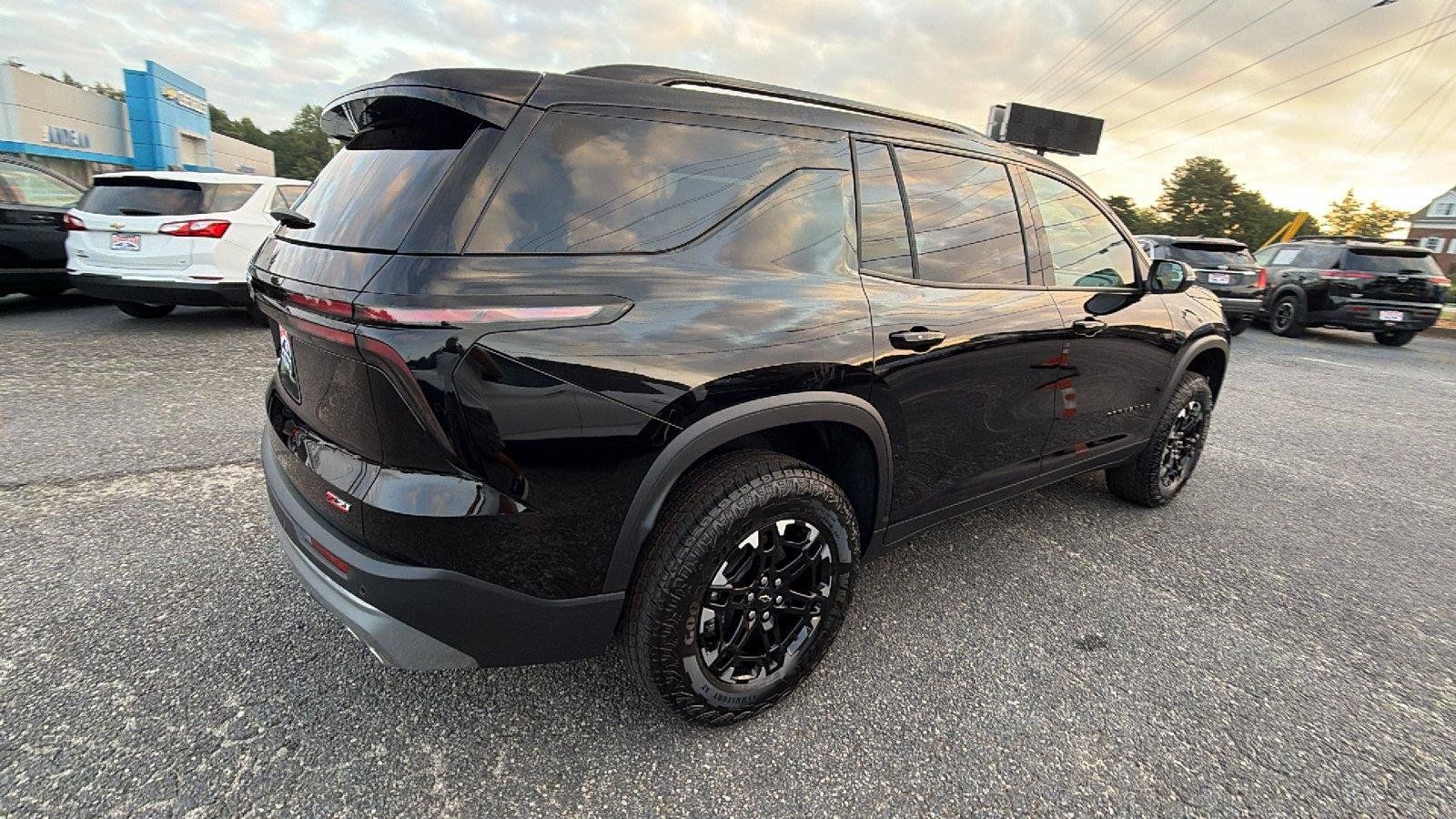 New 2027 Chevrolet Traverse Z71 AWD/4WD image 8