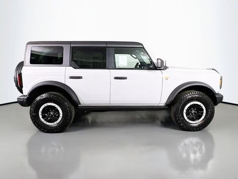 New 2026 Ford Bronco Badlands image 18