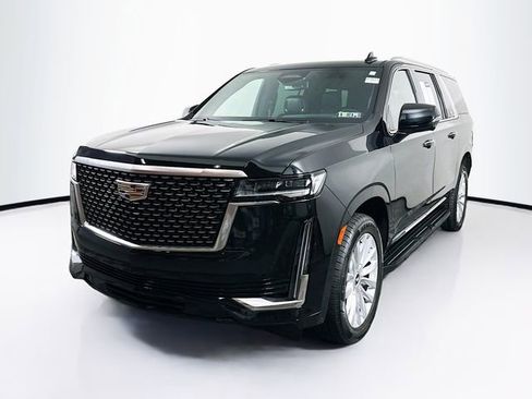 Used 2024 Cadillac Escalade ESV Luxury image 4